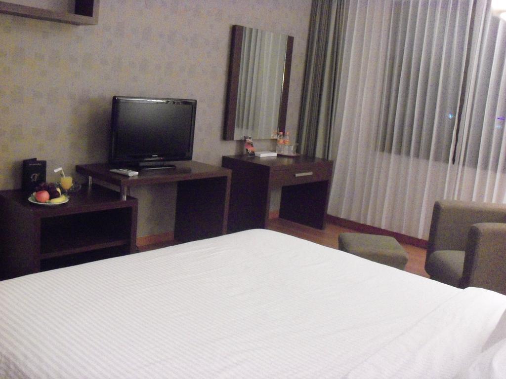 Hotel Naval Bandung Phòng bức ảnh